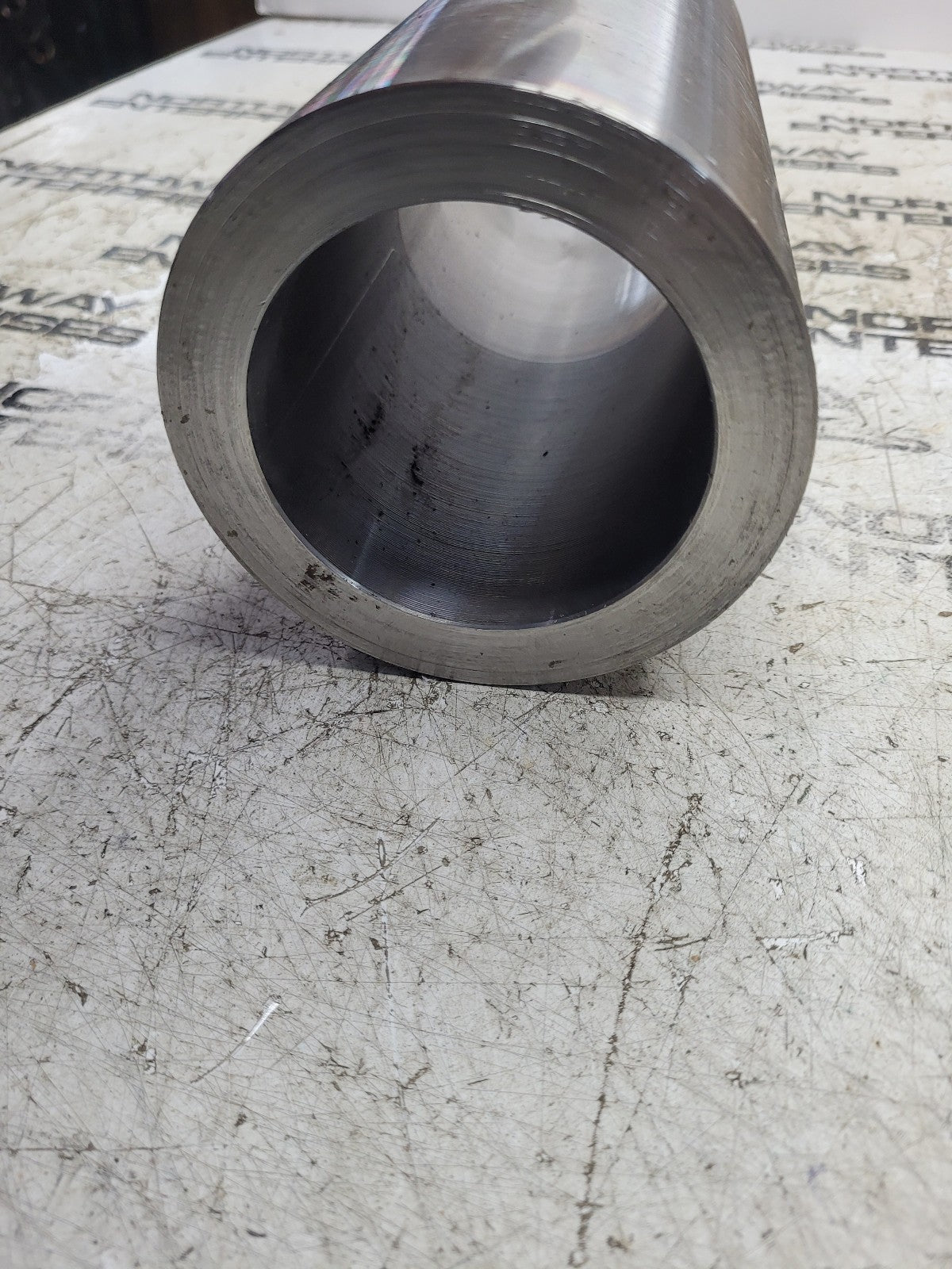 NEW E9101854 EUCLID HITACHI BUSHING 9101854