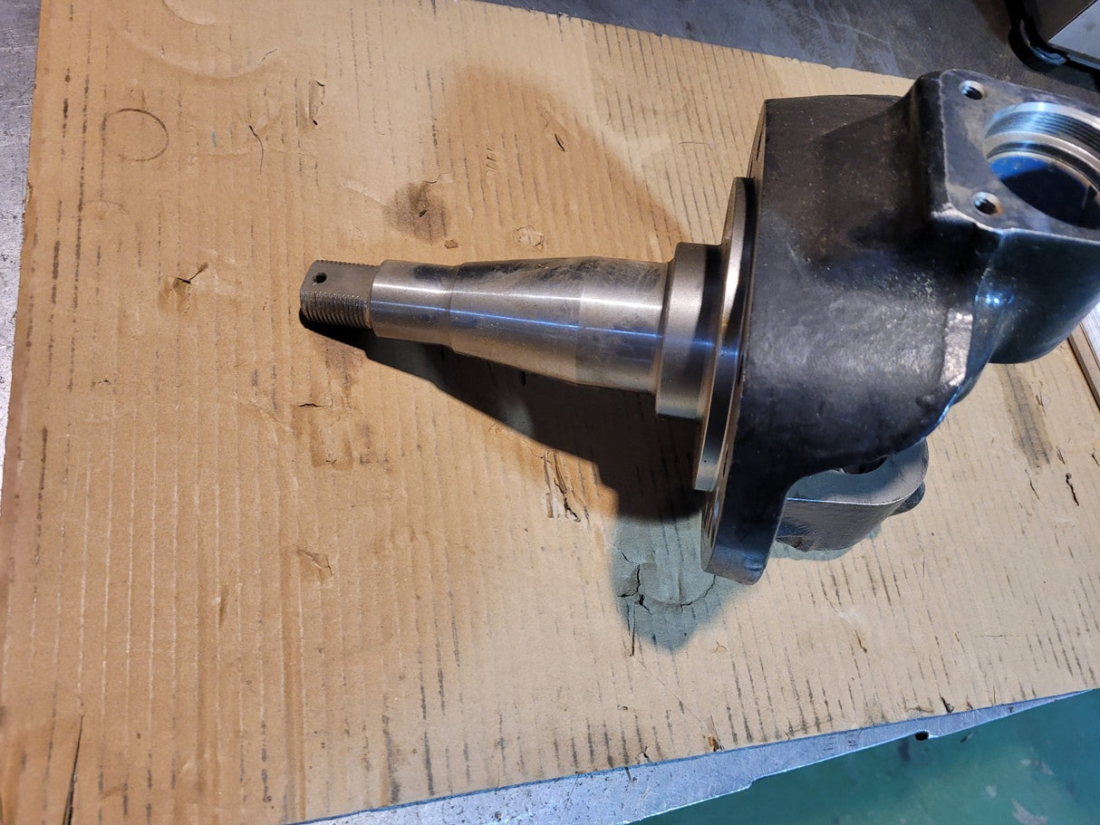 NEW INTERNATIONAL A13111U4207 KNUCKLE