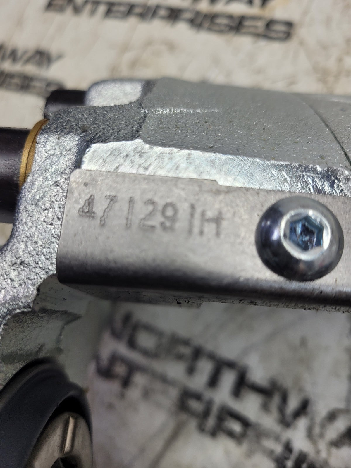 NEW 4221468C91 Brake Caliper (CALIPER ONLY NO OTHER PARTS INCLUDED)