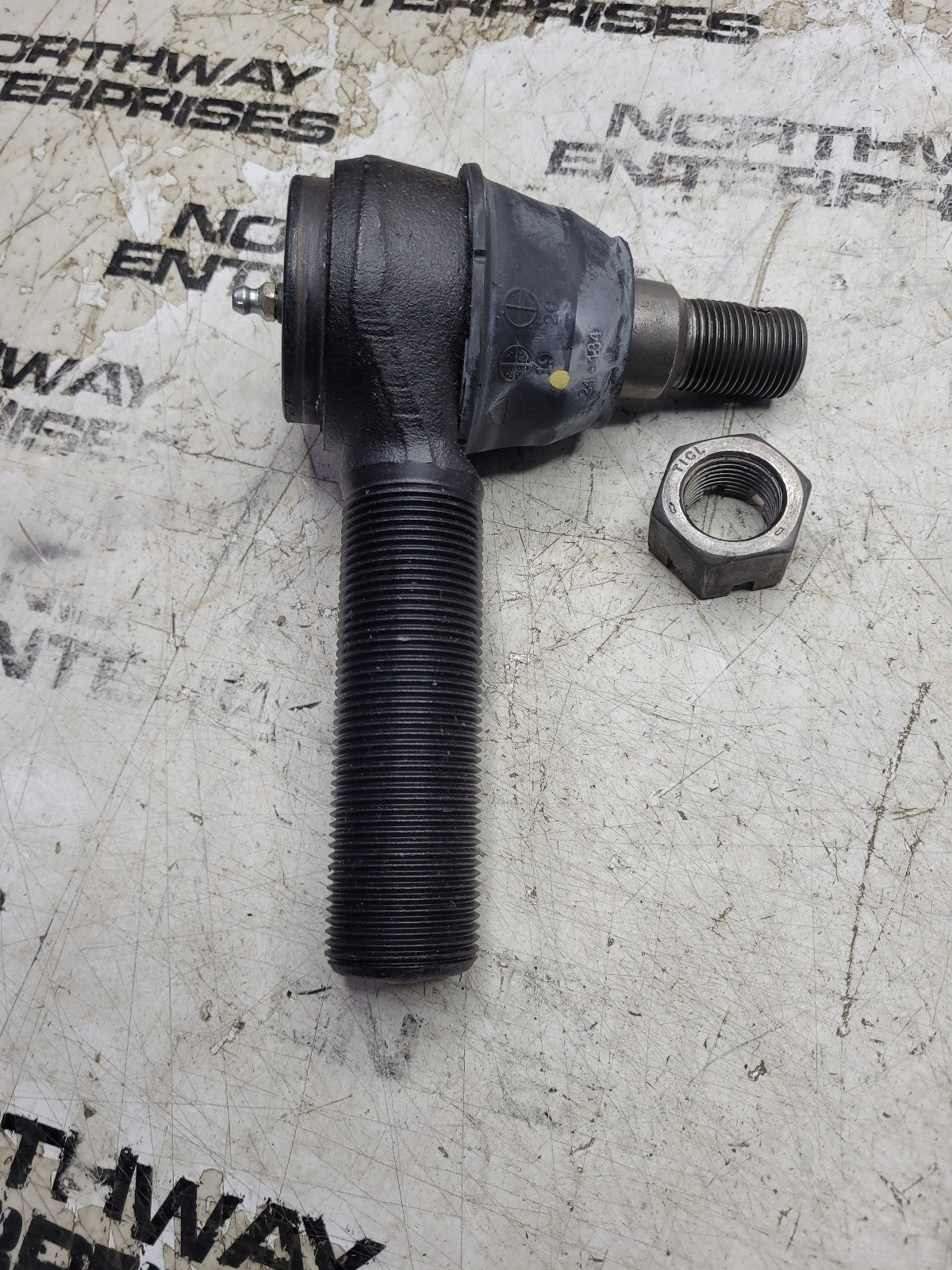NEW RH TIE ROD MBA-6073382310 6073382310 R.H. TIE ROD END, TRW