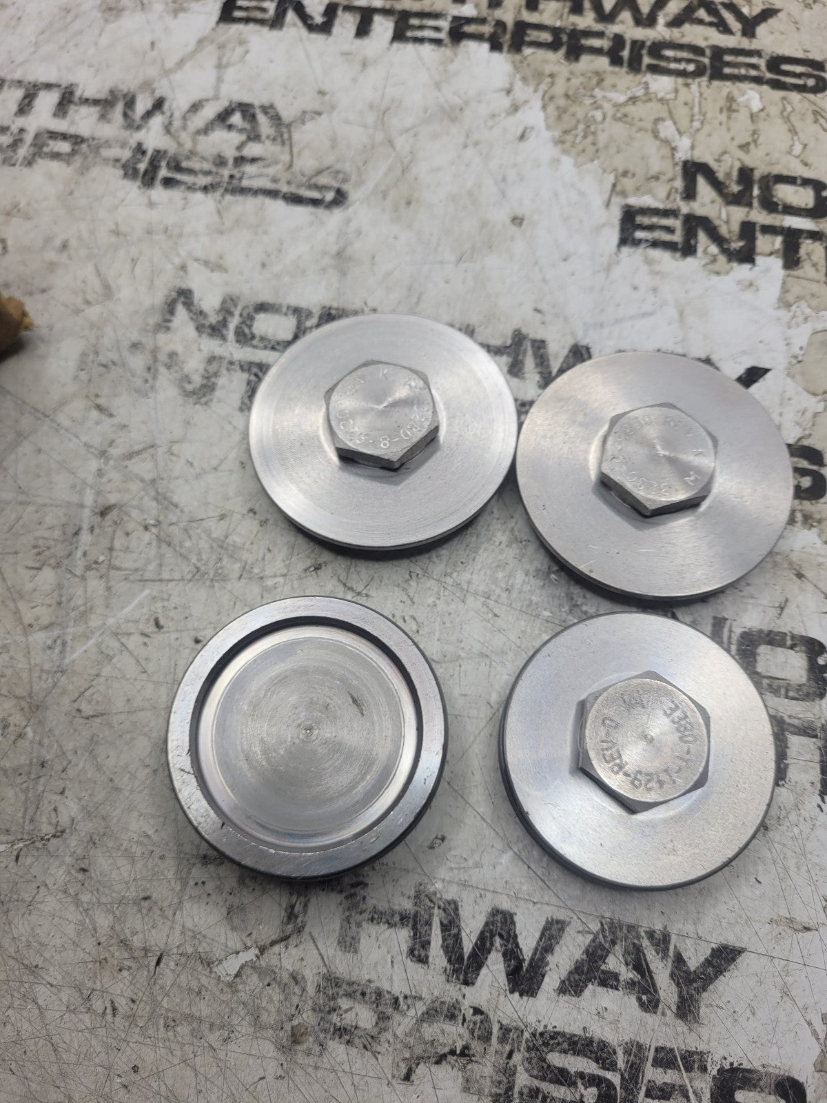 NEW MERITOR R201605 / CC4Z-3111-A KING PIN KIT