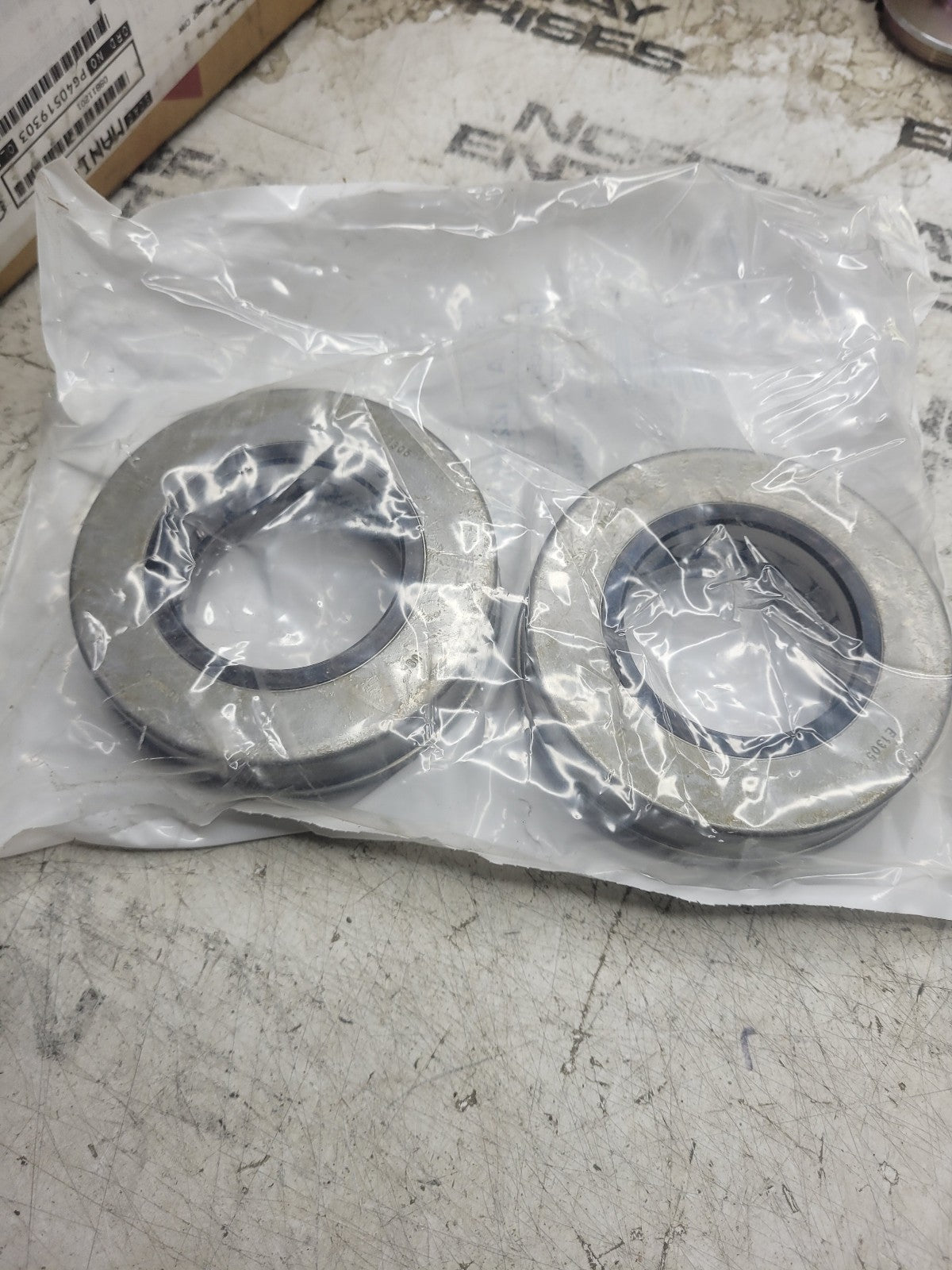 NEW GENUINE MERITOR R201609 KING PIN KIT