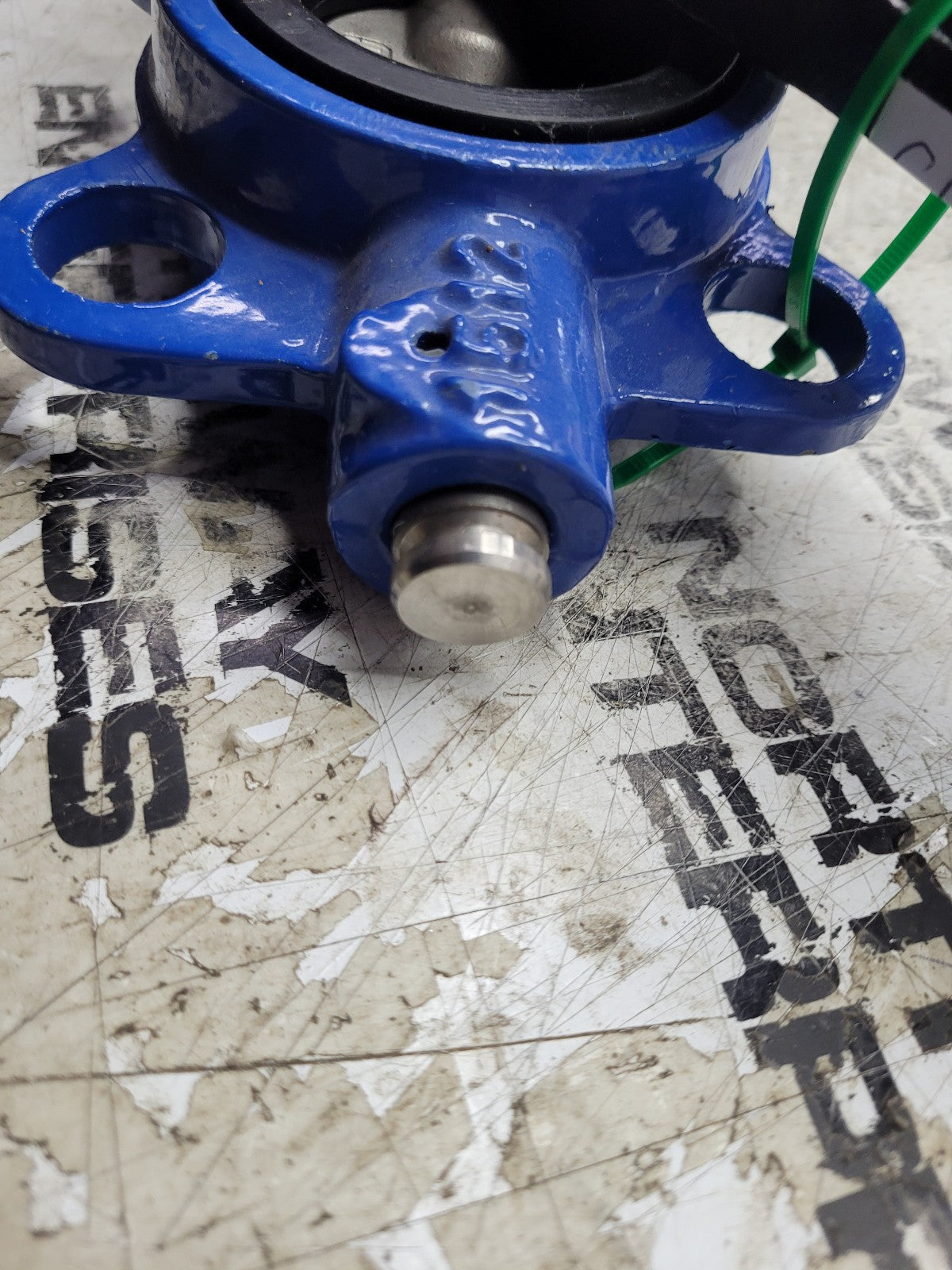 NEW FLOW 02B2445353 DI SS17.4 CF8M EPDM 250PSIG BUTTERFLY VALVE