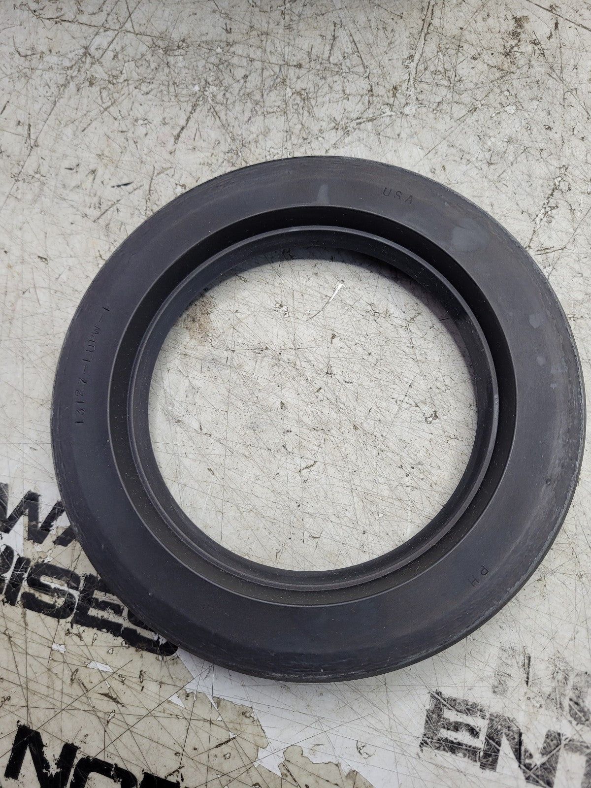 NEW 13127 H1L5 PARKER 13127 H1L5 (LUPW NBR 4 X 5.75 X .656)