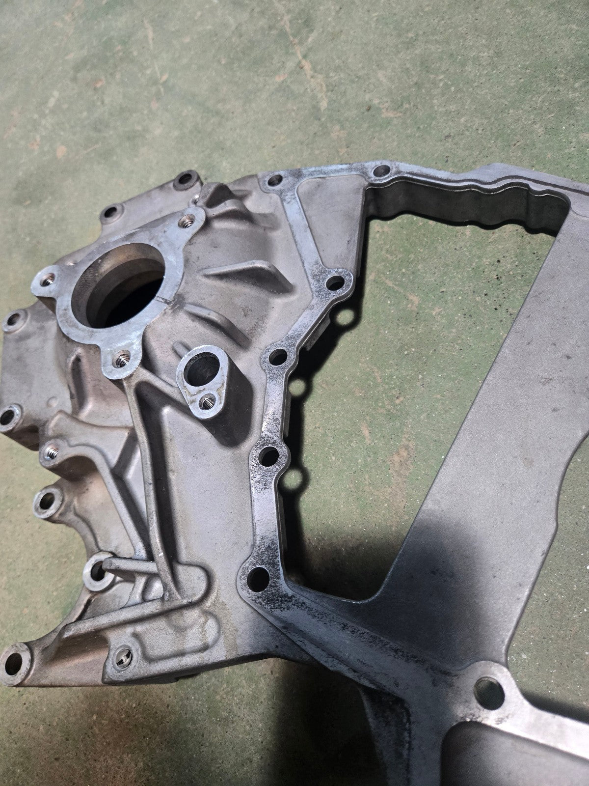 5622798 5622797 Dodge Ram 6.7L 24v Cummins Diesel Timing Gear Cover Housing