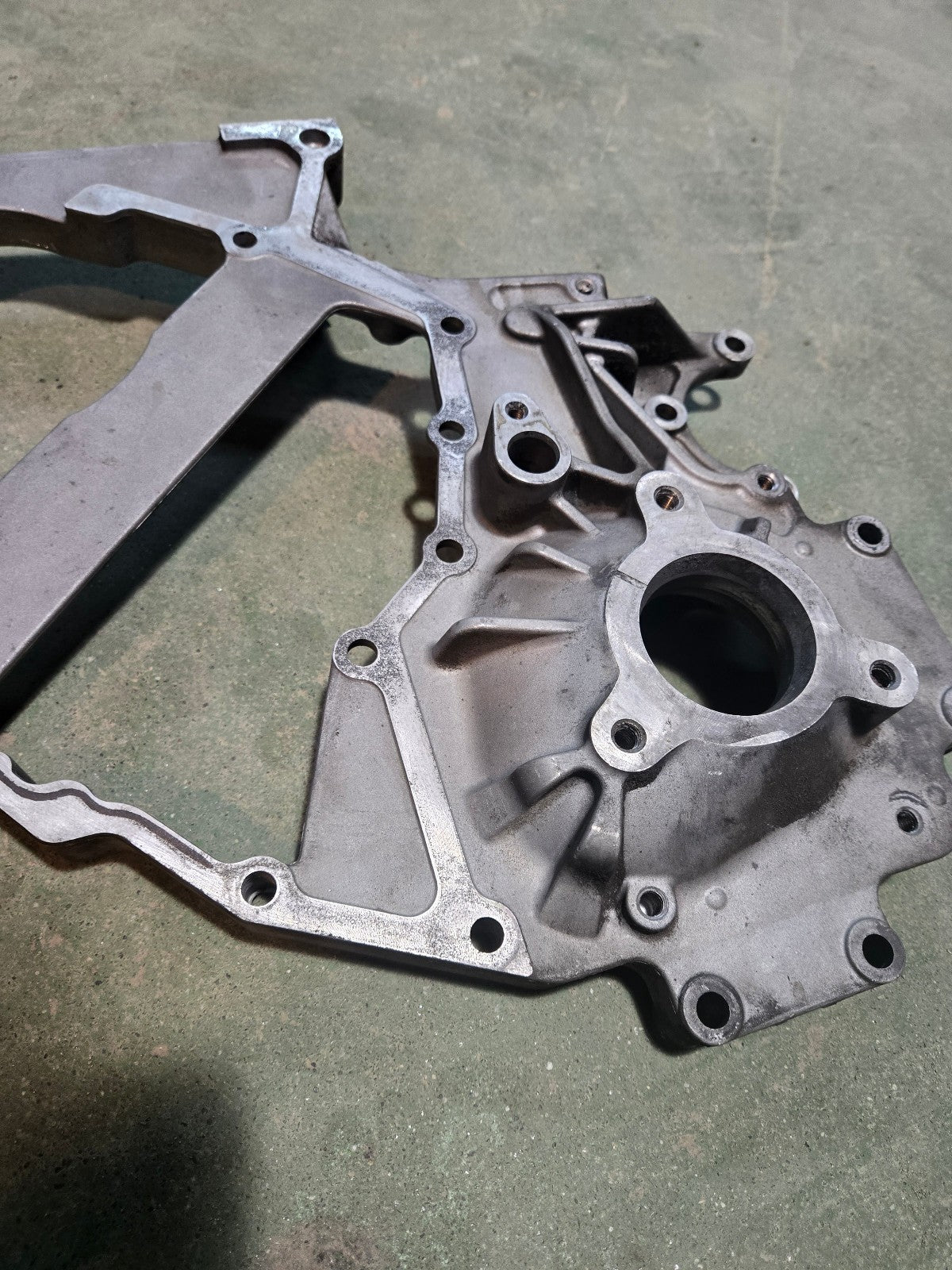 5622798 5622797 Dodge Ram 6.7L 24v Cummins Diesel Timing Gear Cover Housing