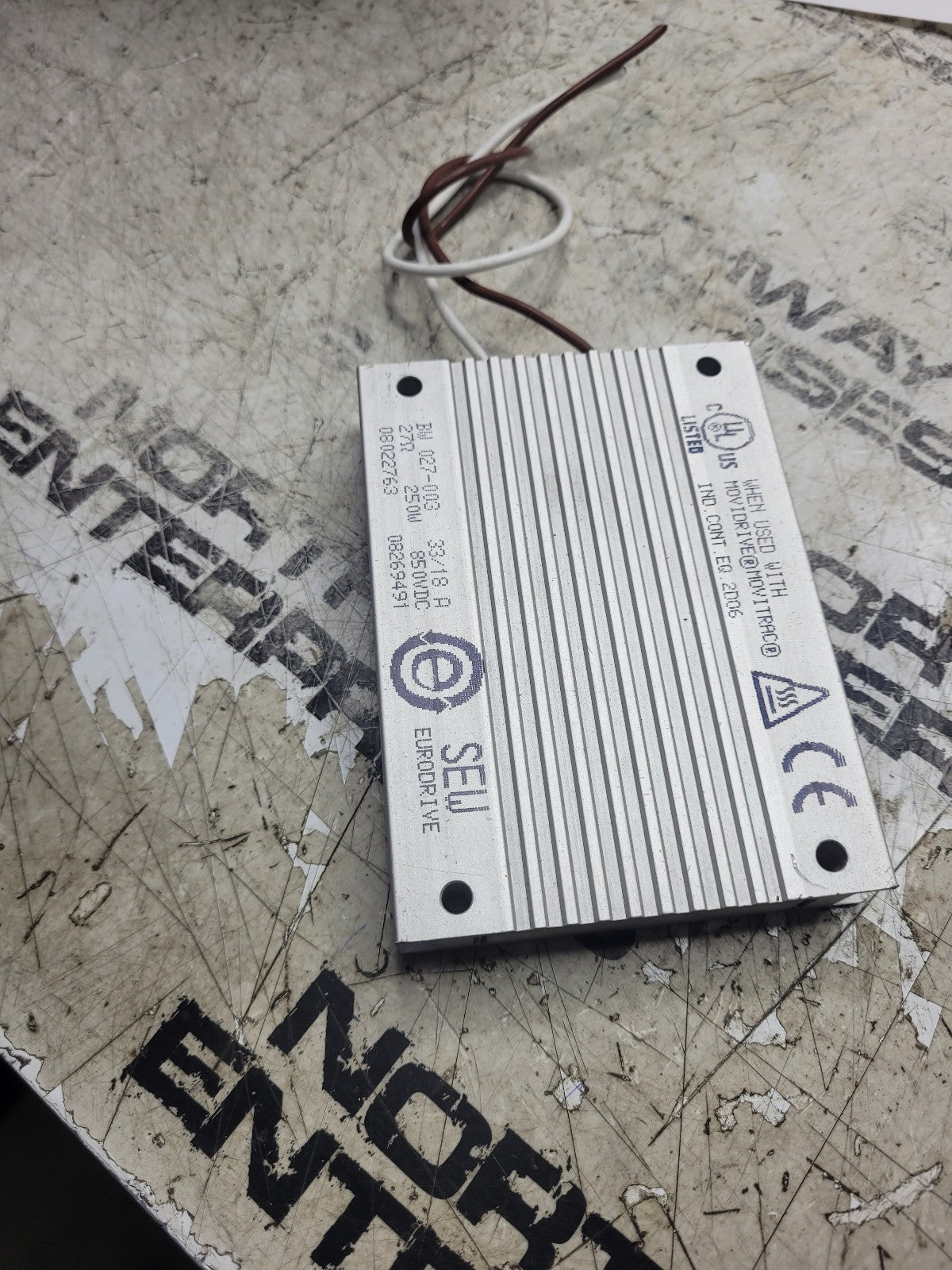 NEW SEW EURODRIVE POWER BRAKING RESISTOR 8269491 BW027-003 027O 250W