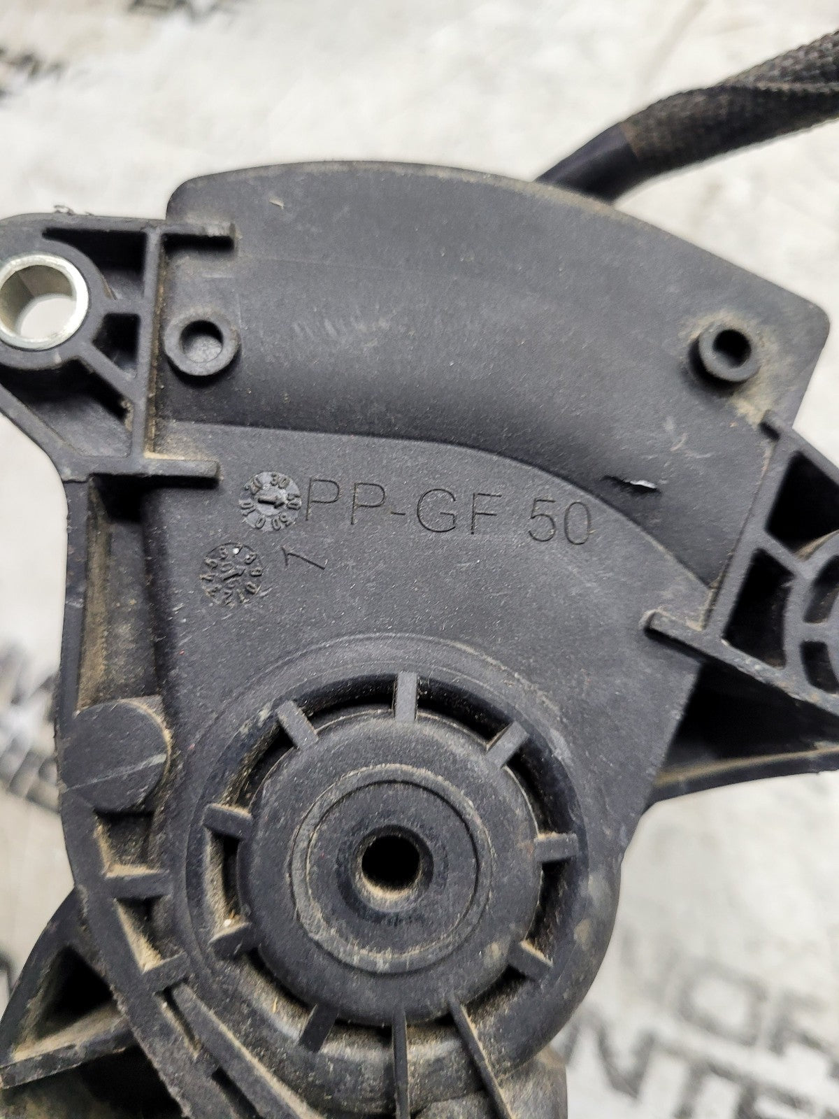 USED 53032794AB THROTTLE PEDAL