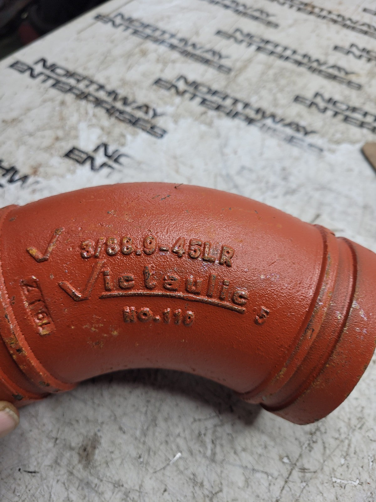 VICTAULIC 3/88.9-45LR NO.110 45* GROOVED LONG RADIUS ELBOW