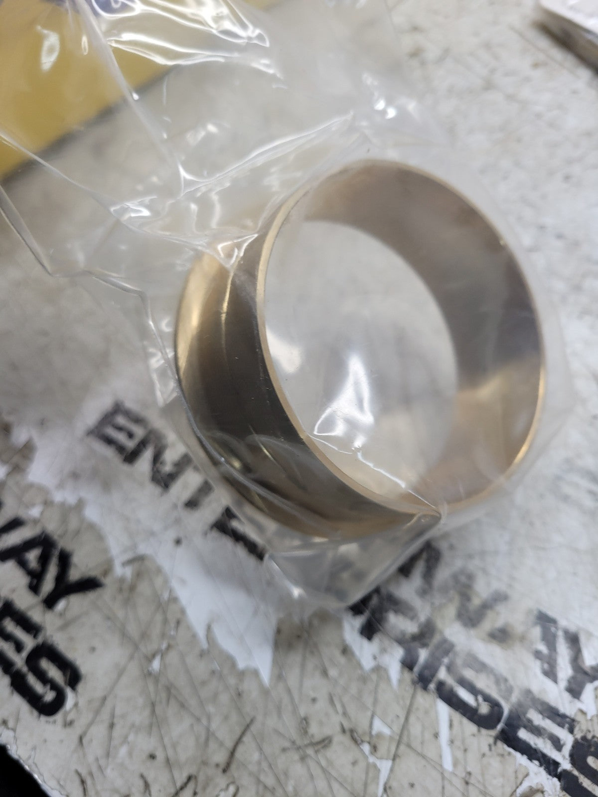 NEW OLD STOCK 3120-00-835-4184 9756-17 BUSHING SLEEVE UNCERTIFIED AS IS