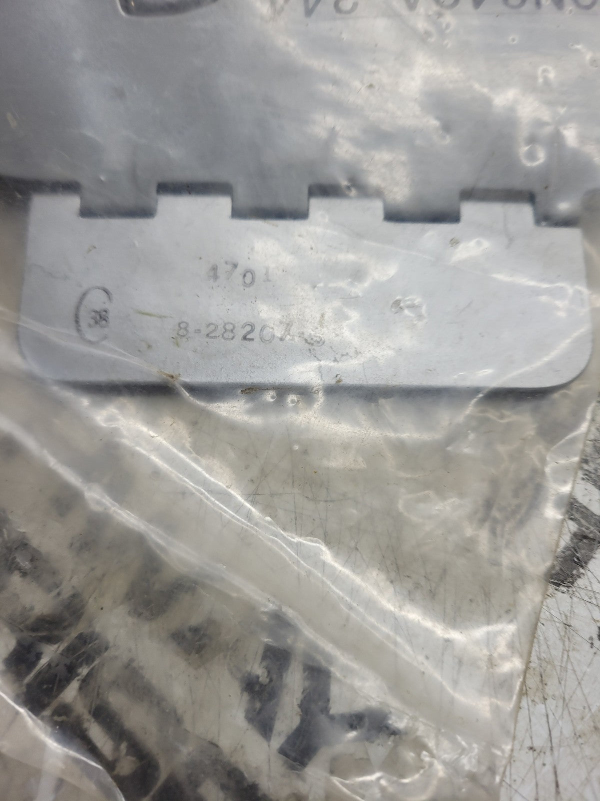 NEW OLD STOCK 10N840A-344 / 8-28201-1 TRIGGER HOCK