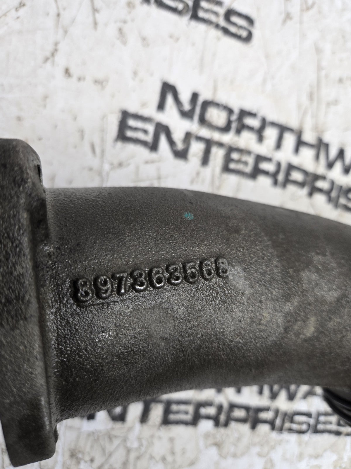 2006-2010 6.6L DURAMAX LBZ LMM INTAKE PIPE 897363568 97363568
