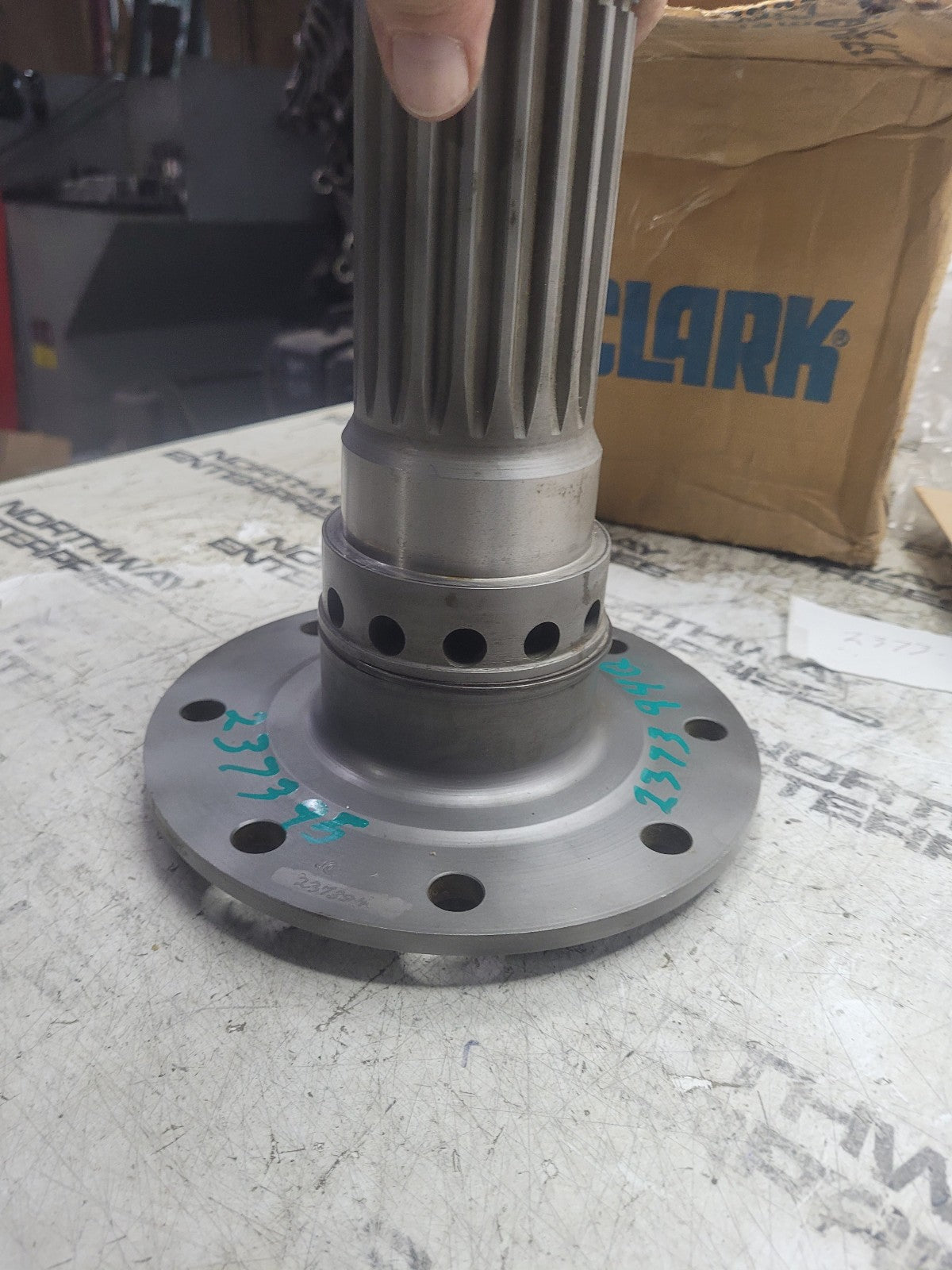 CLARK DANA SPICER 237395 DANA SPICER Stator Support and Sleeve Assembly