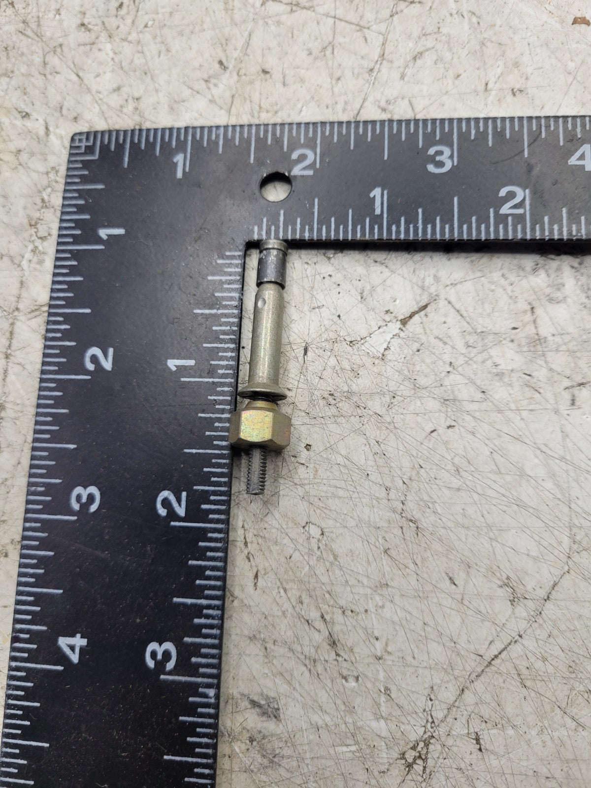 NEW OLD STOCK LOT OF 250 RIVETS 5320-01-340-6779 PLT111-6-11