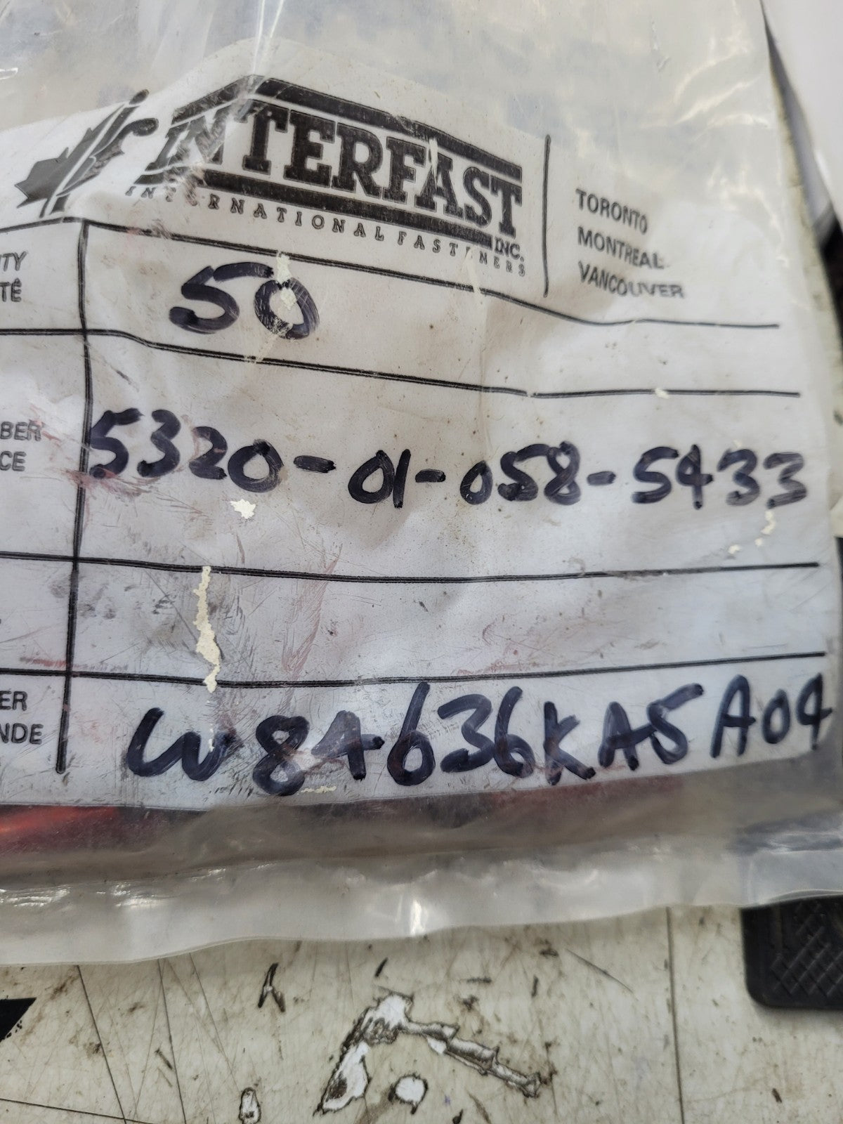 NEW OLD STOCK LOT OF 50 RIVETS 5320-01-058-5433 CHERRY RED