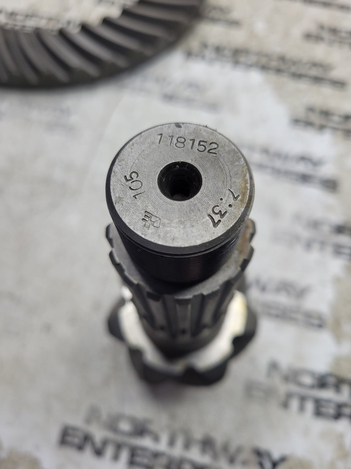 NEW RING AND PINION (7/37) 118150 112747
