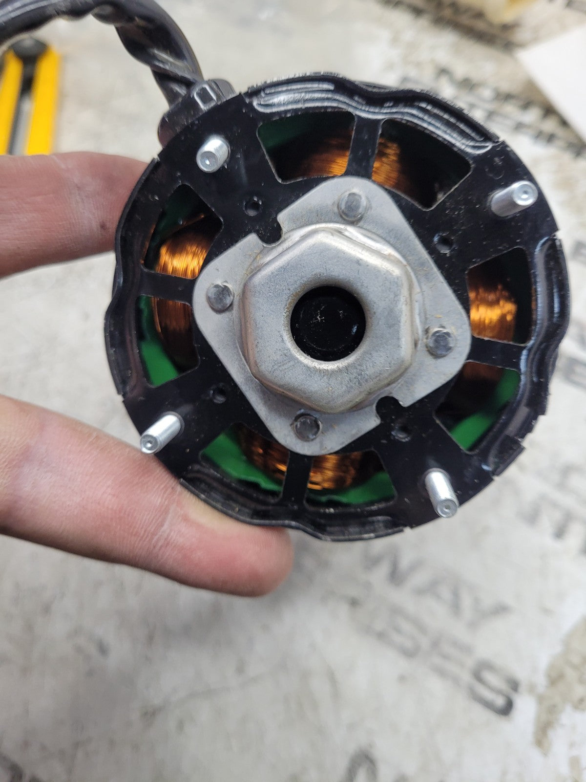 NEW JA2R312K MAGNETEK 208-240V 1.0A 1550RPM 1/15HP A0 ELECTRIC MOTOR