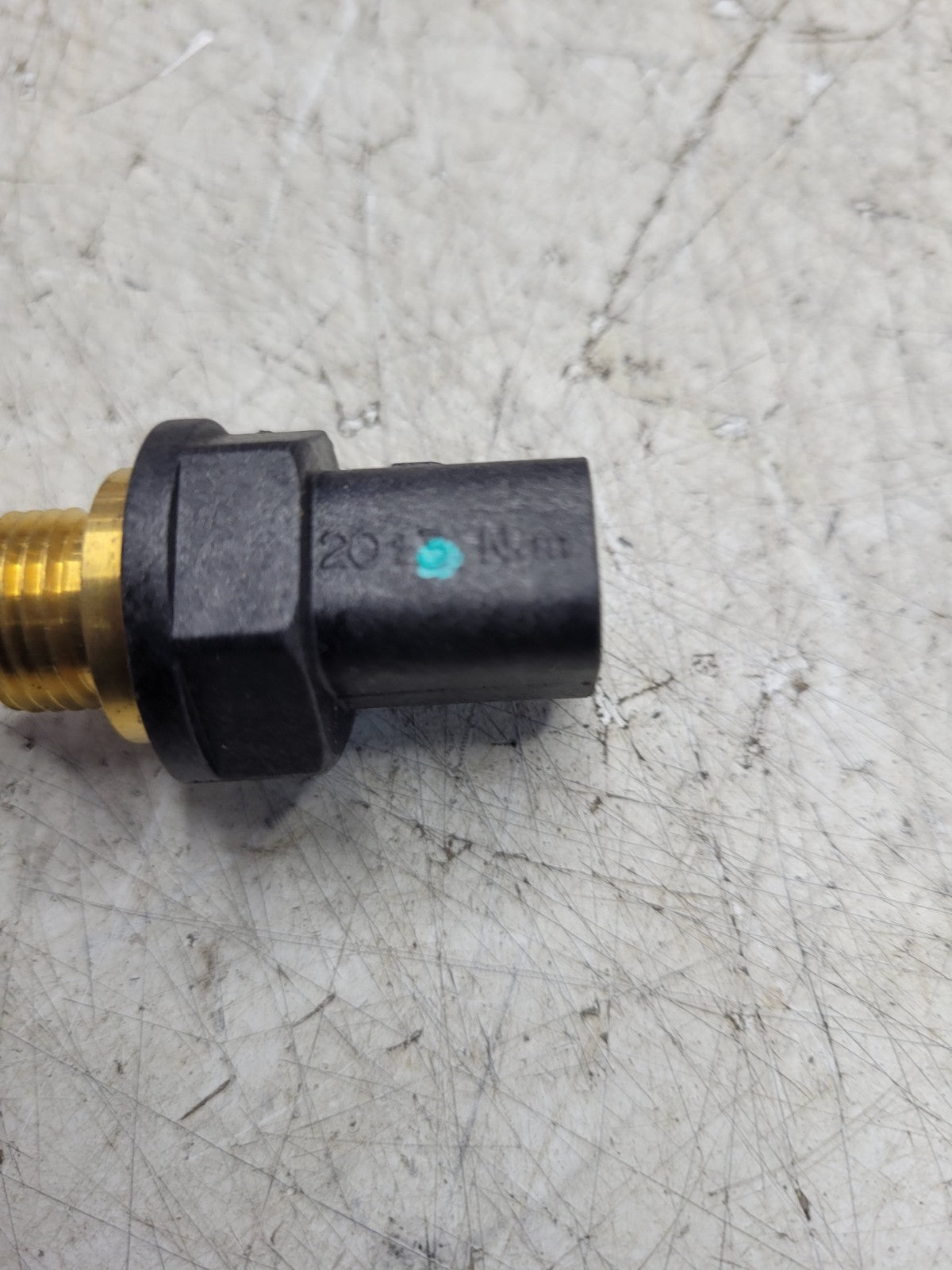 NEW CAT 425-1817 CATERPILLAR 4251817 TEMPERATURE SENSOR