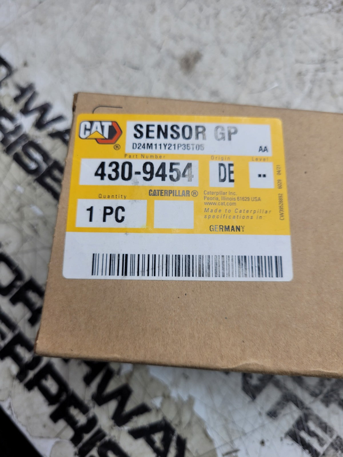 NEW CAT 430-9454 CATERPILLAR COOLANT SENSOR GP 4309454