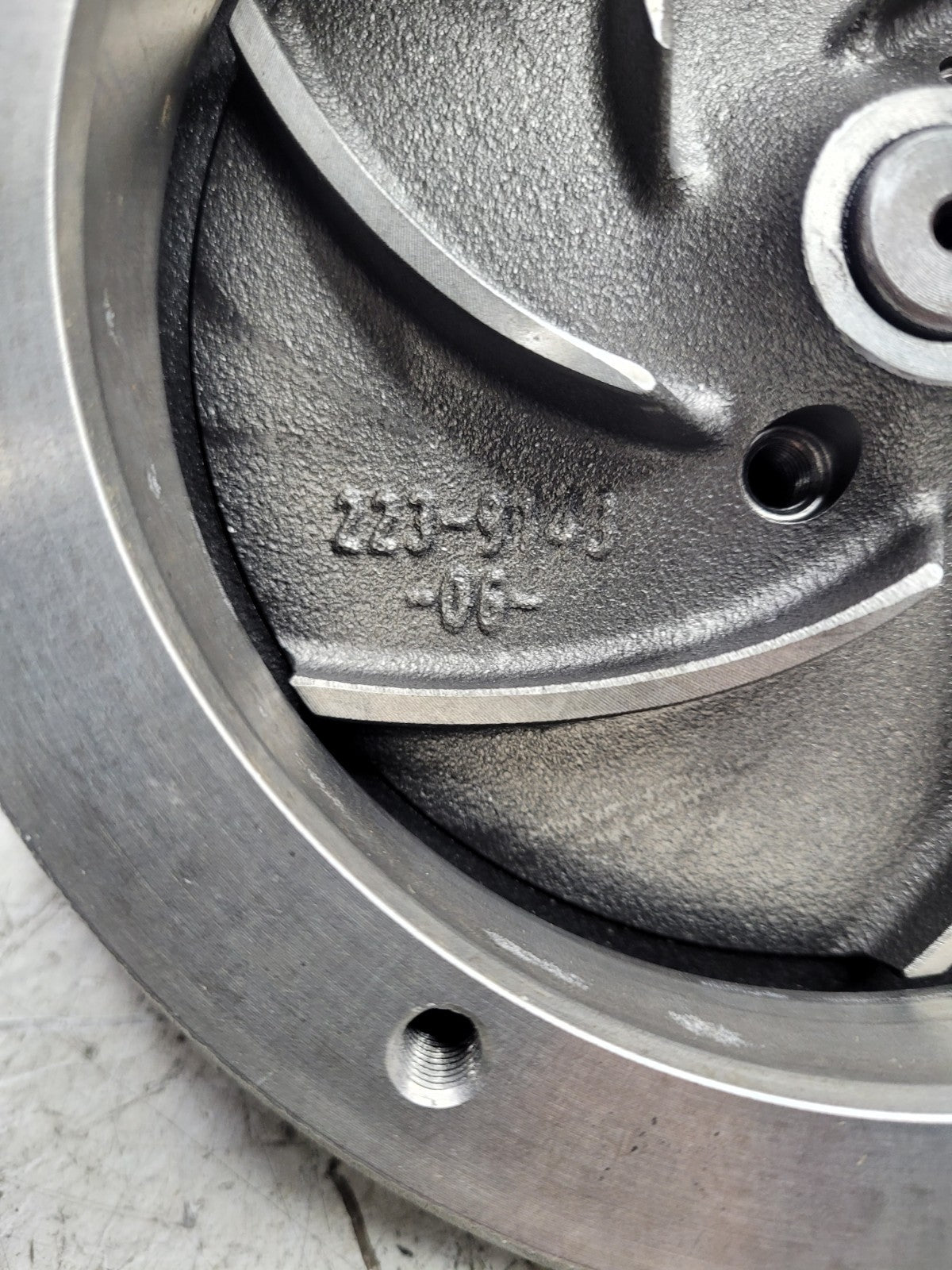 NEW CAT 20R-0951 PUMP GP-WATER 20R0951 WATER PUMP