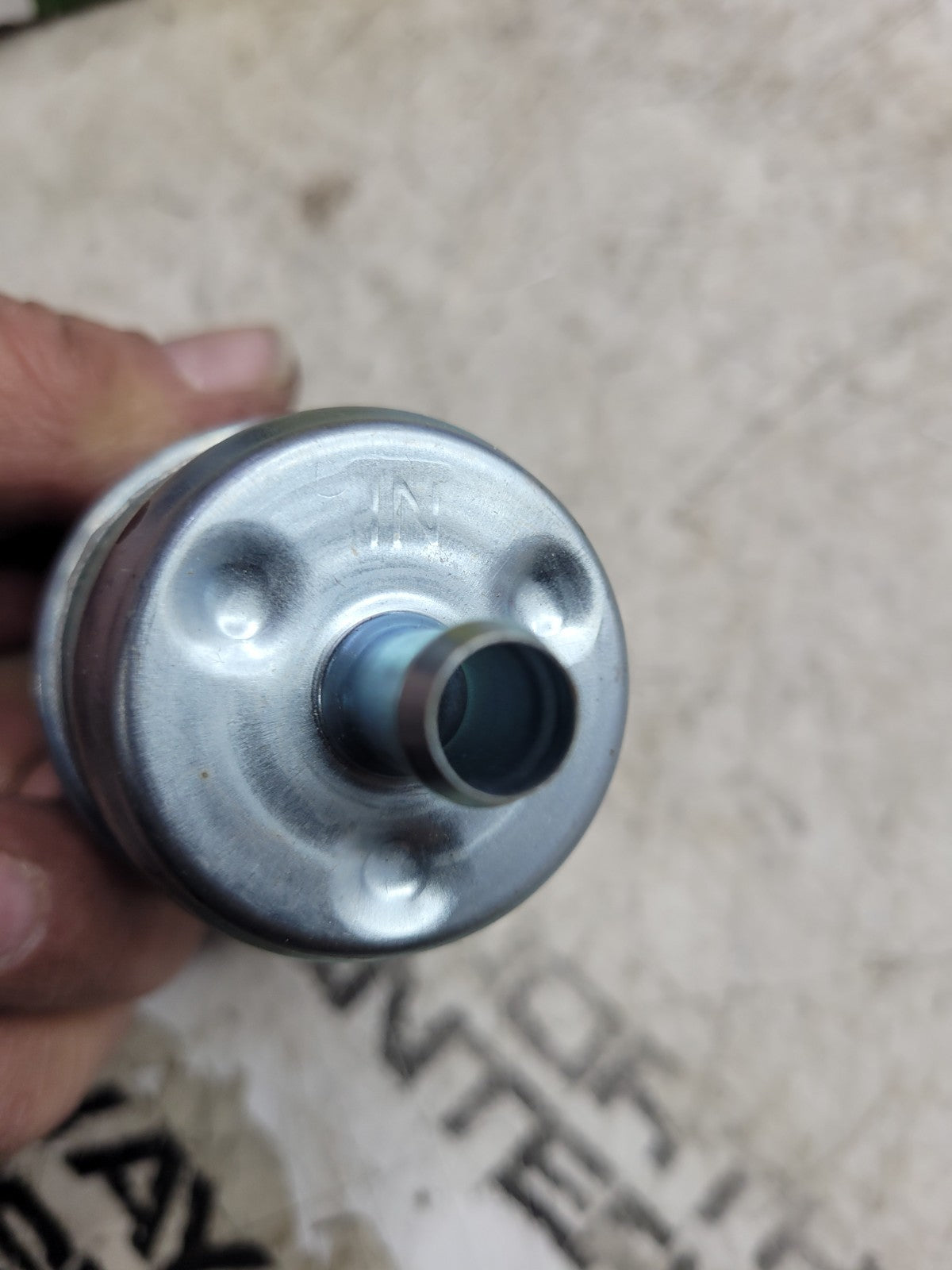 JOHN DEERE AT101565 IN LINE FUEL FILTER