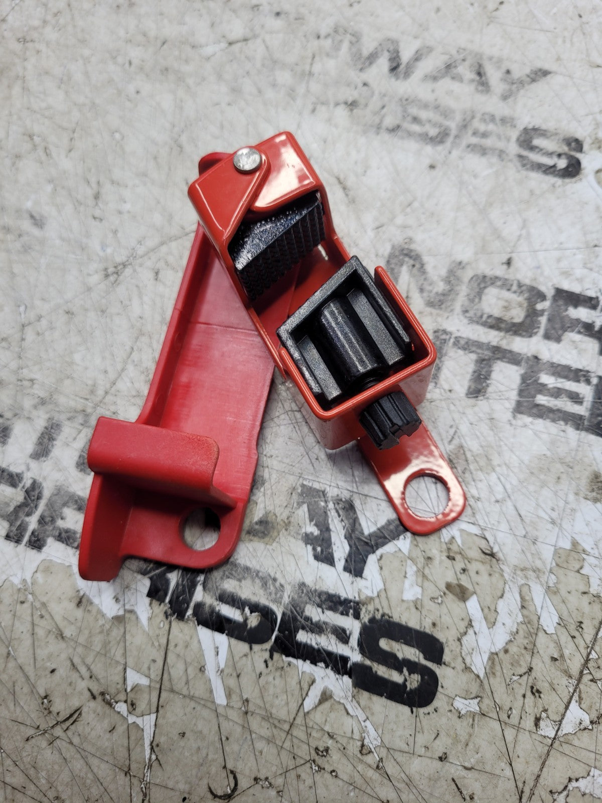 LOT OF 3PC - 491B Grip Tight™ Lockout, Circuit Breaker Type