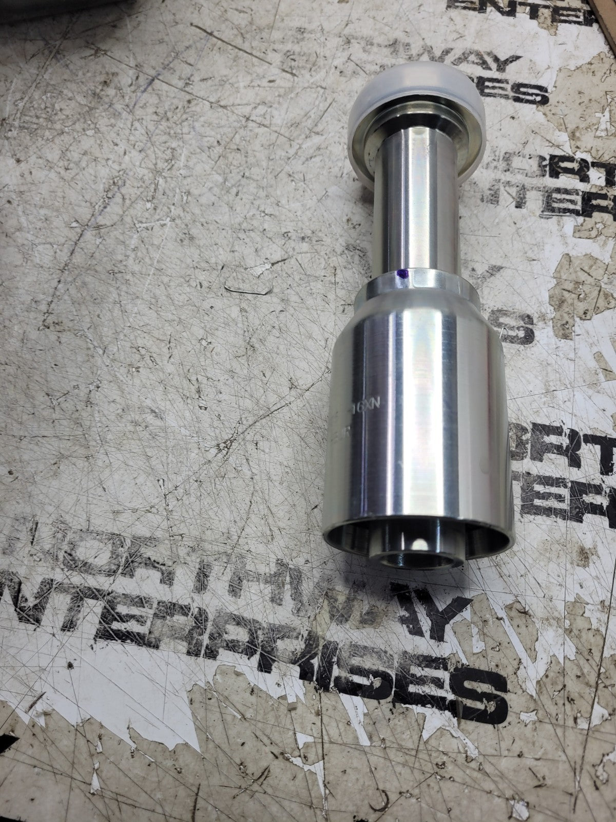 8PC LOT - 498-8396 4988396 #16 CD 62 FLANGE #16 BARB ST hydraulic fitting
