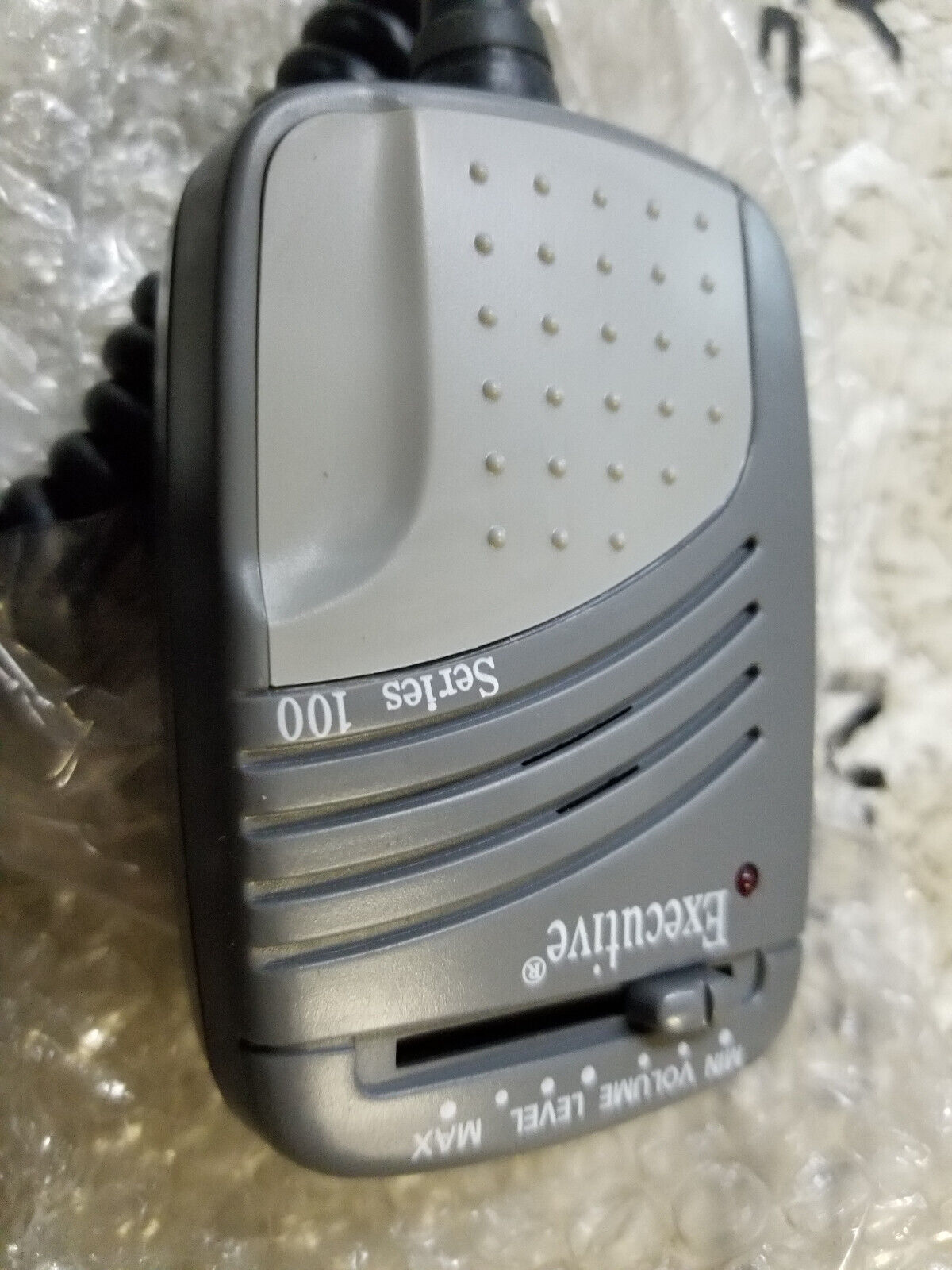 BLUEBIRD 10040384 RADIO  WITH MIC Cross References: 10029356, 10073864, 10029353