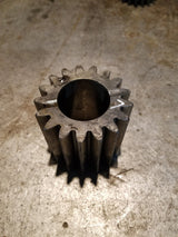 JOHN DEERE T53993 - GEAR