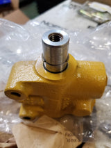 3T-1078 CATERPILLAR VALVE ASSEMBLY 3T1078 3/8" - 16 Brake Valve
