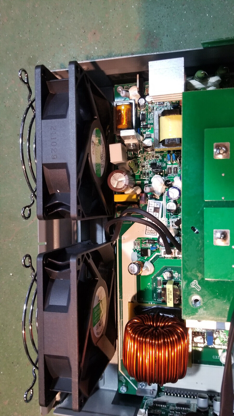 Mastervolt CombiMaster 12v 3000w 160a 120v 35513000 FOR PARTS