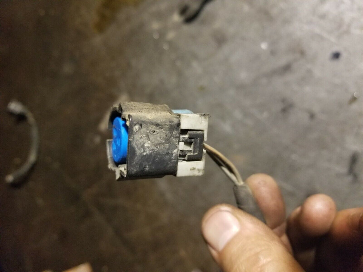 LML OIL PAN HARNESS PIGTAIL 3 PIN