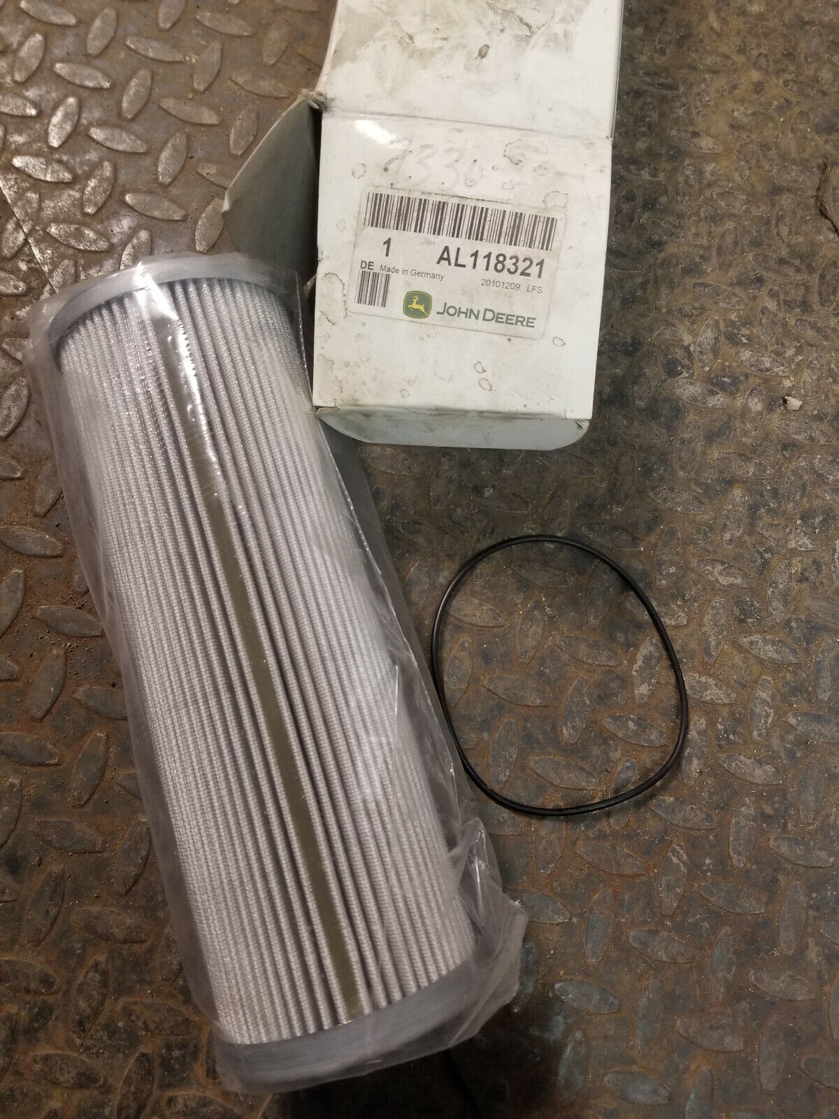 AL118321 JOHN DEERE HYDRAULIC FILTER