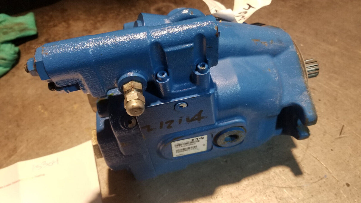 Eaton 421AK00569B Hydraulic Piston Pump