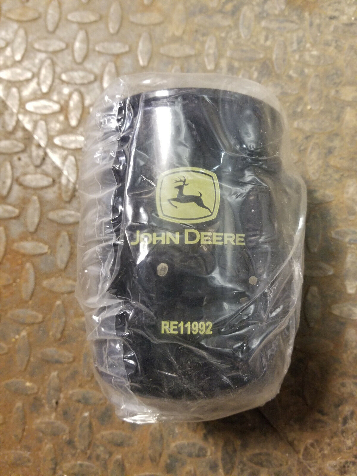 RE11992 JOHN DEERE COOLANT FILTER