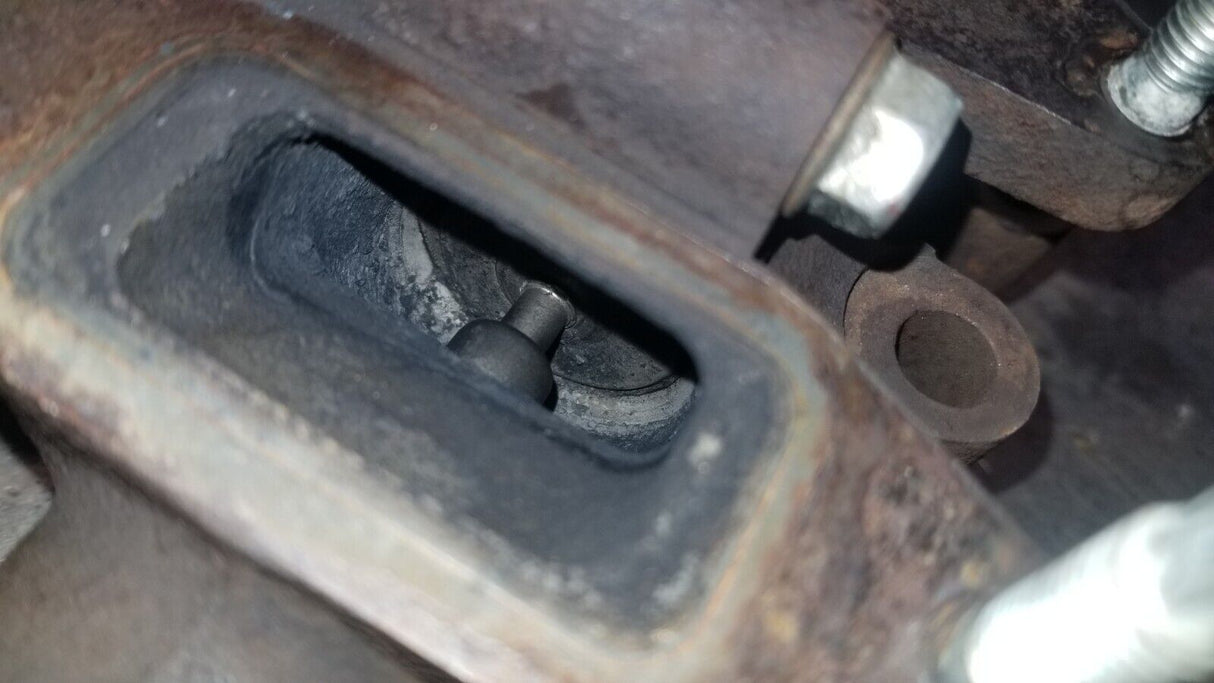 08 09 2008-2010 SILVERADO DURAMAX DIESEL LMM EGR COOLER