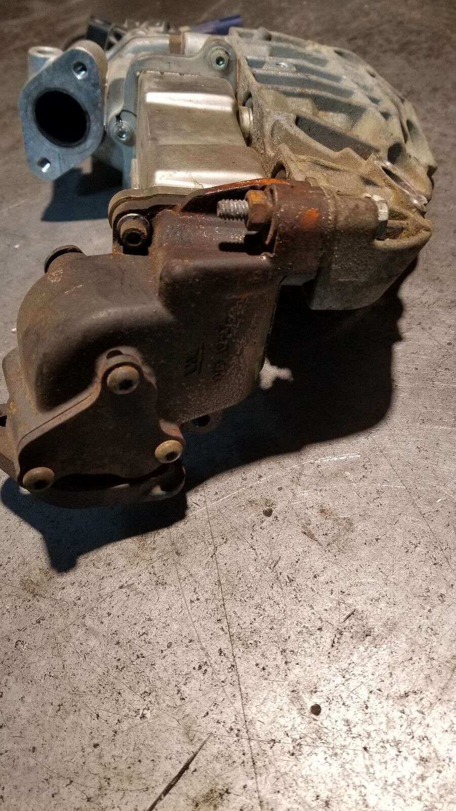 68445601AA 68211310AAA  3.0L ECODIESEL USED EGR COOLER