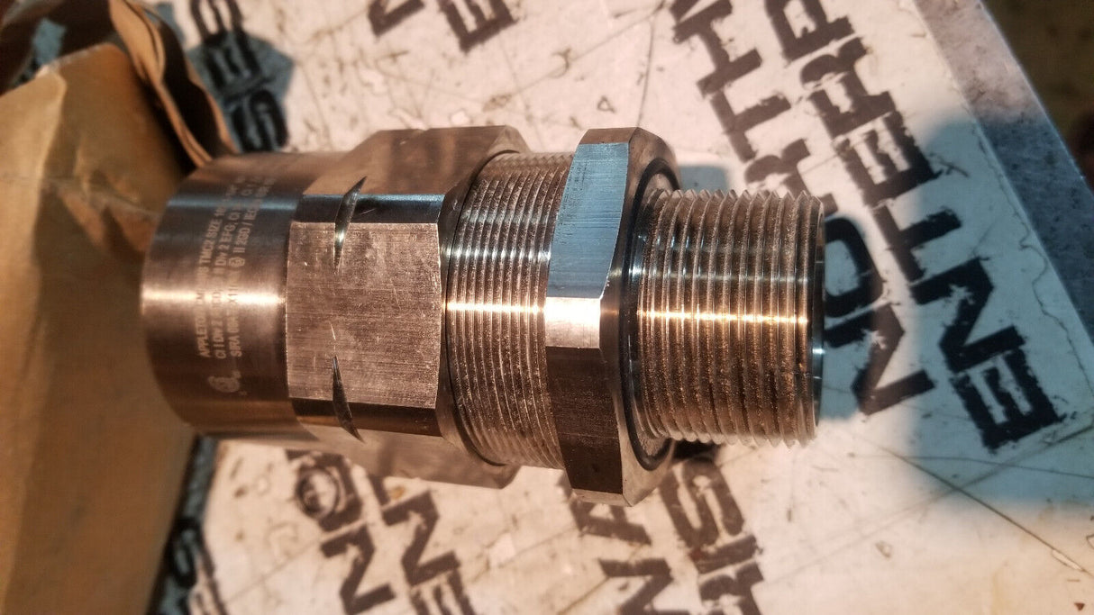 TMC2-125NB162 CMP 1-1/4" NPT BRASS NICKEL PLATED CONNECTOR 125NB162