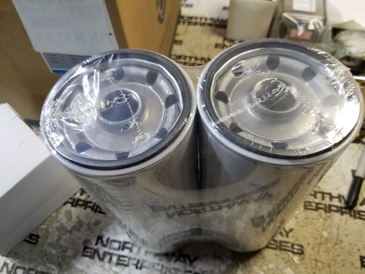 LOT OF 2 FILTERS - Donaldson Lube Filter Spin-on Bypass- P550425