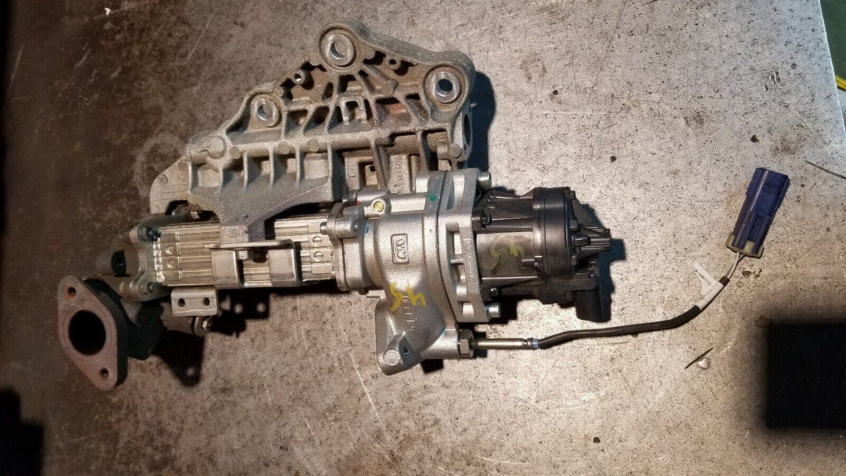 68445601AA 68211310AAA  3.0L ECODIESEL USED EGR COOLER