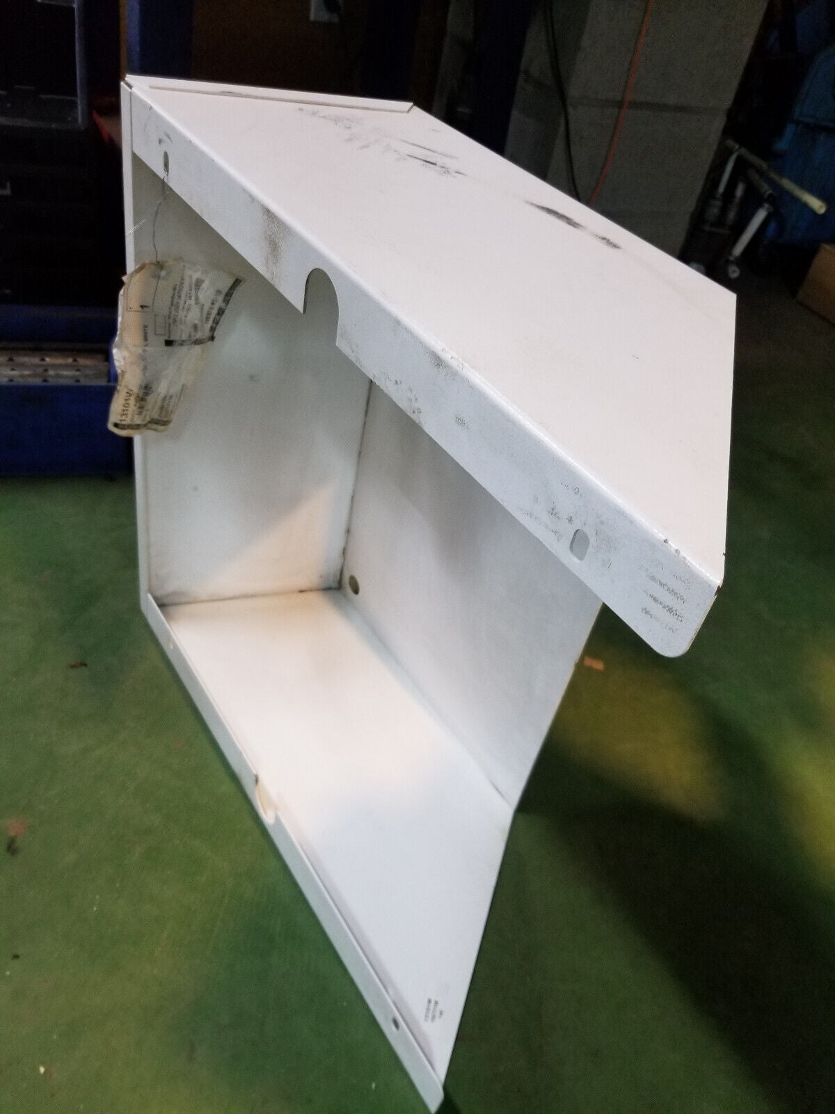Generac Duct, Radiator Guard - Mlg25, White 13101W