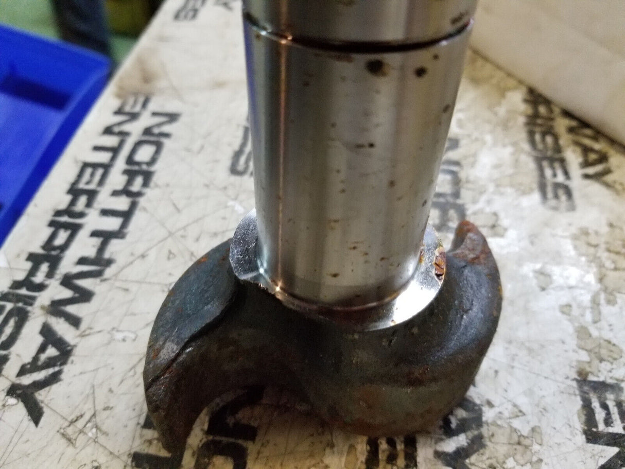 04-570742 DAYTON PARTS AIR BRAKE CAMSHAFT 04570742