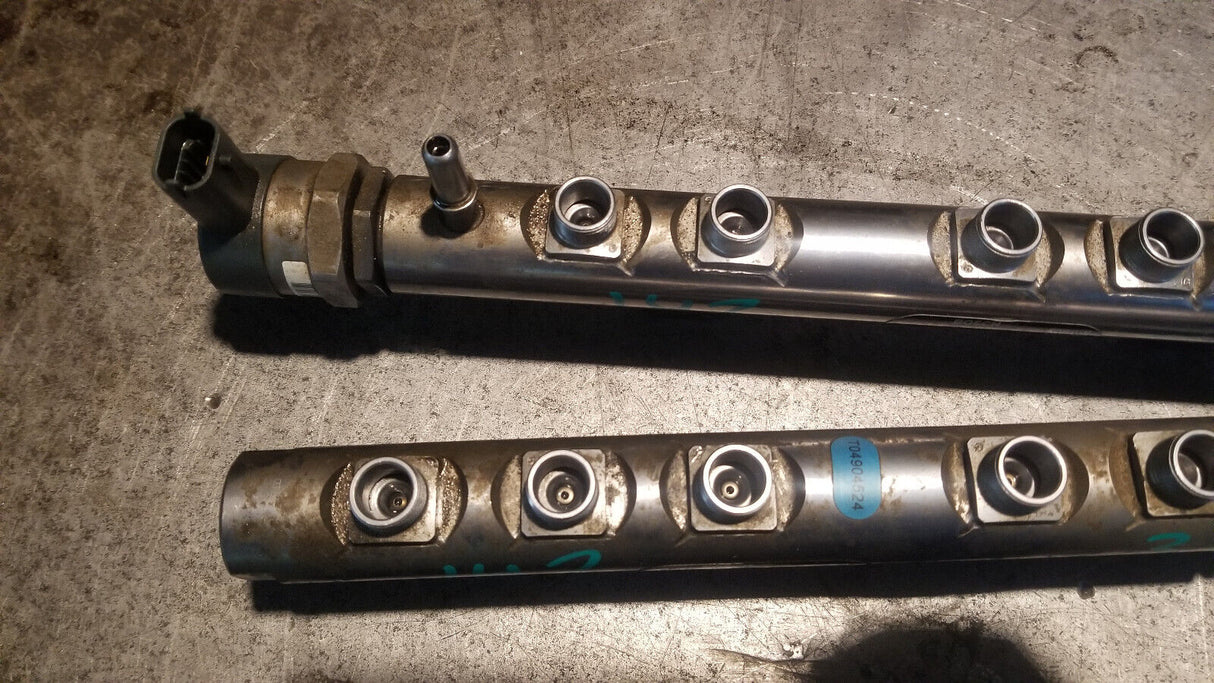 0445216050 0445216044 0281006209 2014-2019 3.0L EcoDiesel FUEL RAILS  ref142