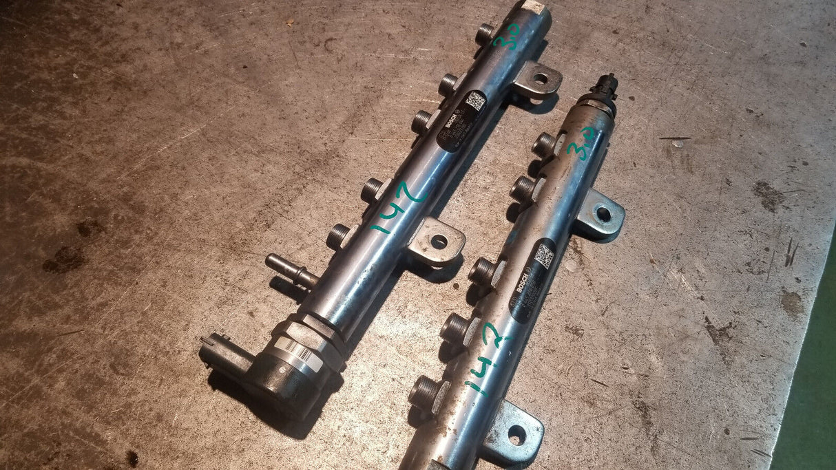 0445216050 0445216044 0281006209 2014-2019 3.0L EcoDiesel FUEL RAILS  ref142