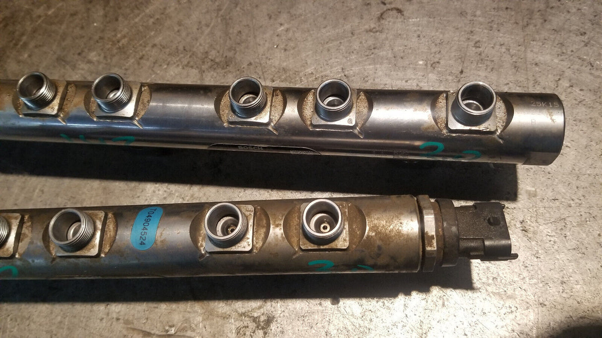 0445216050 0445216044 0281006209 2014-2019 3.0L EcoDiesel FUEL RAILS  ref142