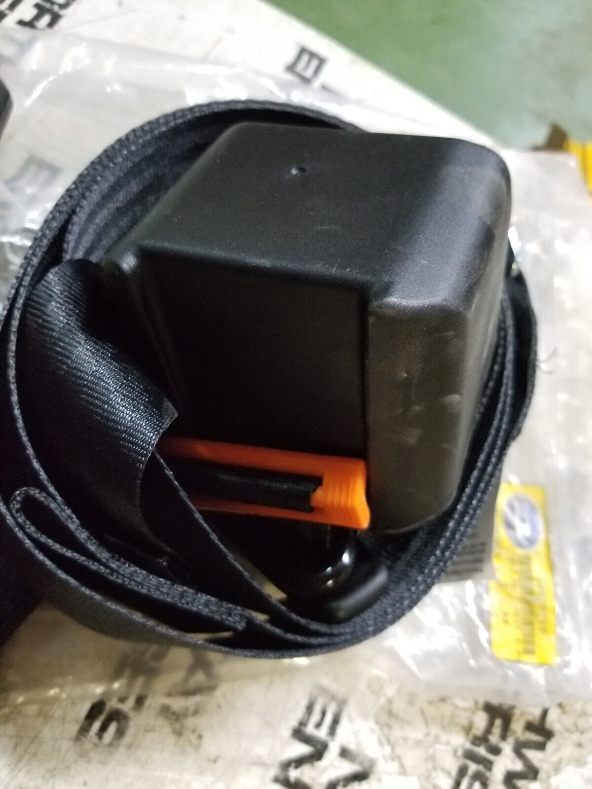 Drivers Seat Belt 10029959, Single Ret, Bluebird Vision, 2014+