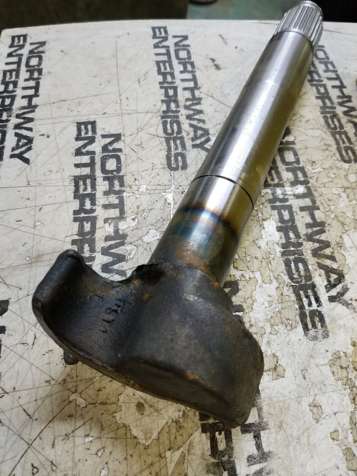 OEM Euclid Left Brake Camshaft E-11866 1.5" x 11.03" / 28 Spline E11866