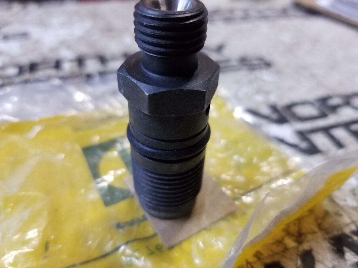 CATERPILLAR 9L-7675 INJECTOR ADAPTER 9L7675