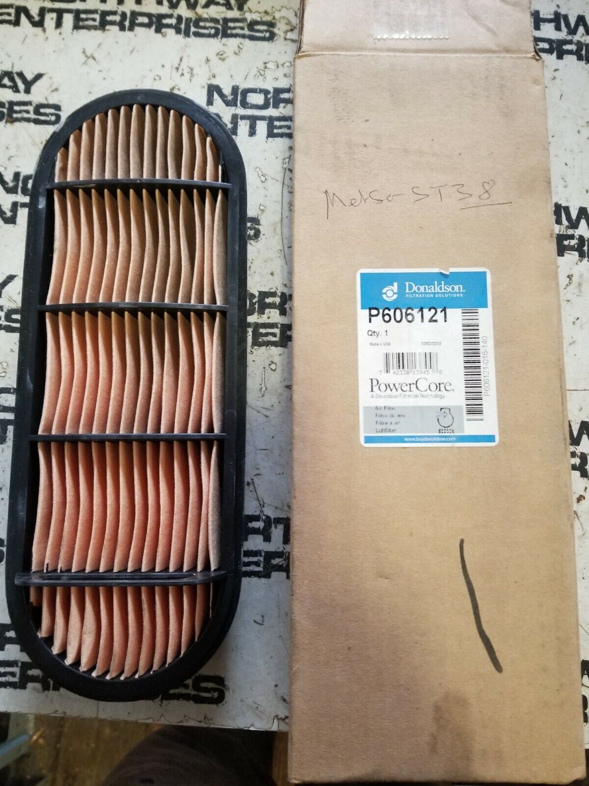 P606121 Donaldson Air Filter