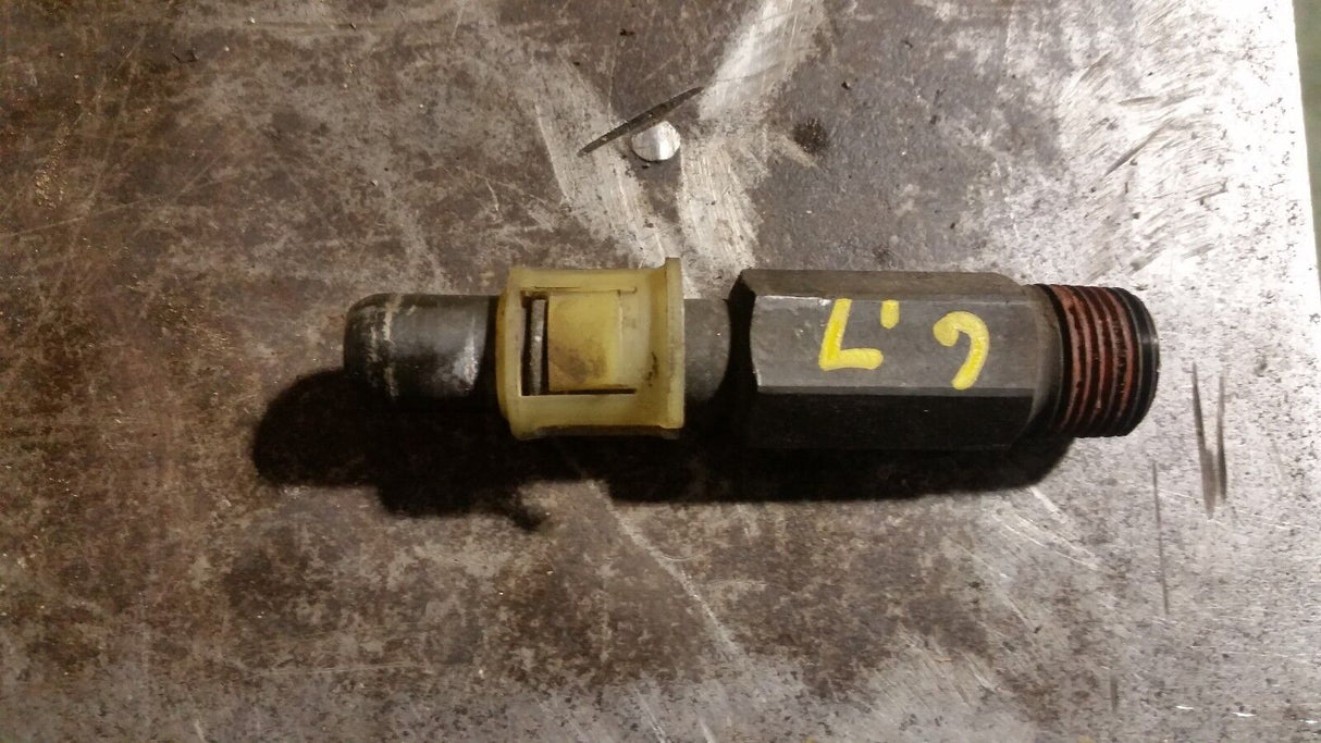 Dodge Ram 2500 3500 6.7L CUMMINS  HEAD SPIGOT CONNECTOR 4937137 68005253AA
